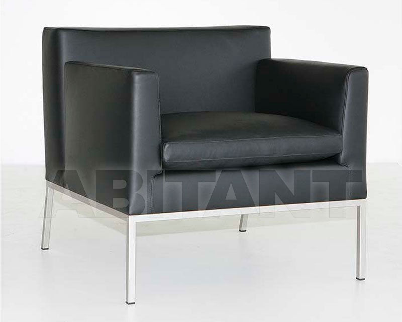 Buy Chair Erba Italia srl Unipersonale 2017 cronaca black